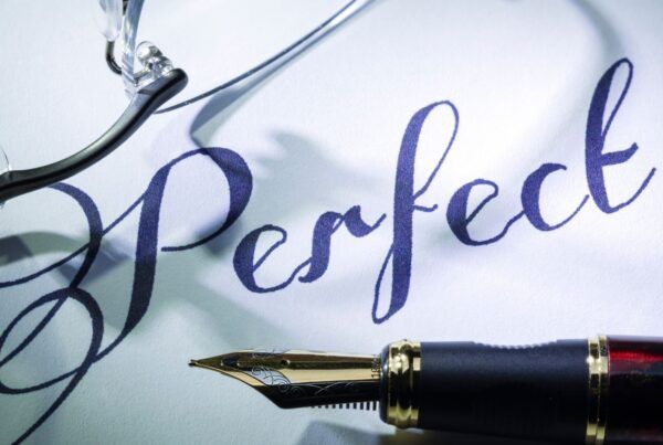 Escritura caligráfica de la palabra perfect